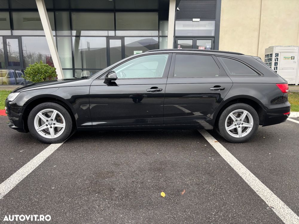 Audi A4 Avant 2.0 TDI Design - 5