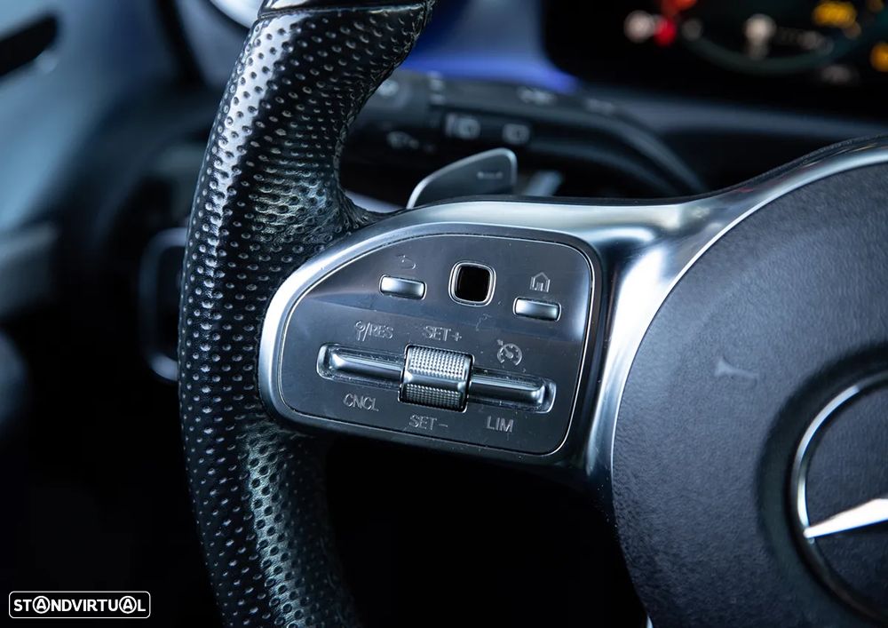 Mercedes-Benz A 180 d AMG Line Aut. - 25