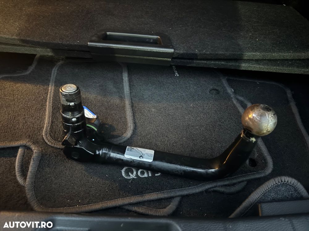 Nissan Qashqai 1.5 DCI N-Connecta - 33