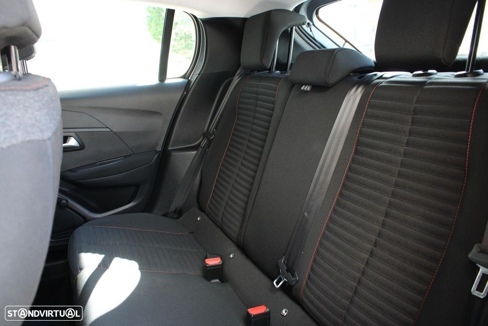 Peugeot 208 1.2 PureTech Allure - 32