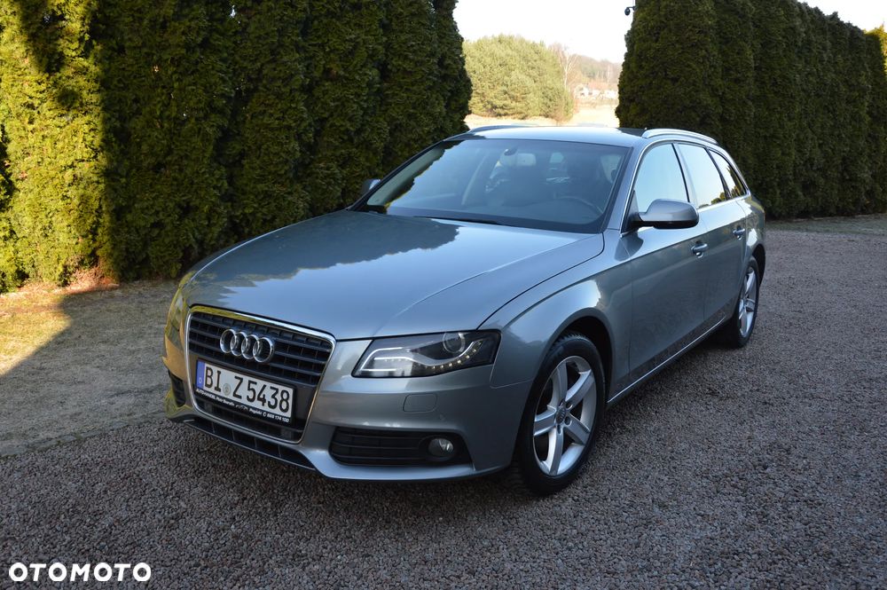 Audi A4 Avant - 13