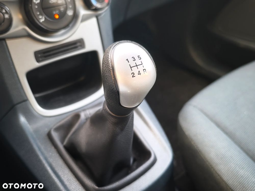 Ford Fiesta 1.25 Trend - 9