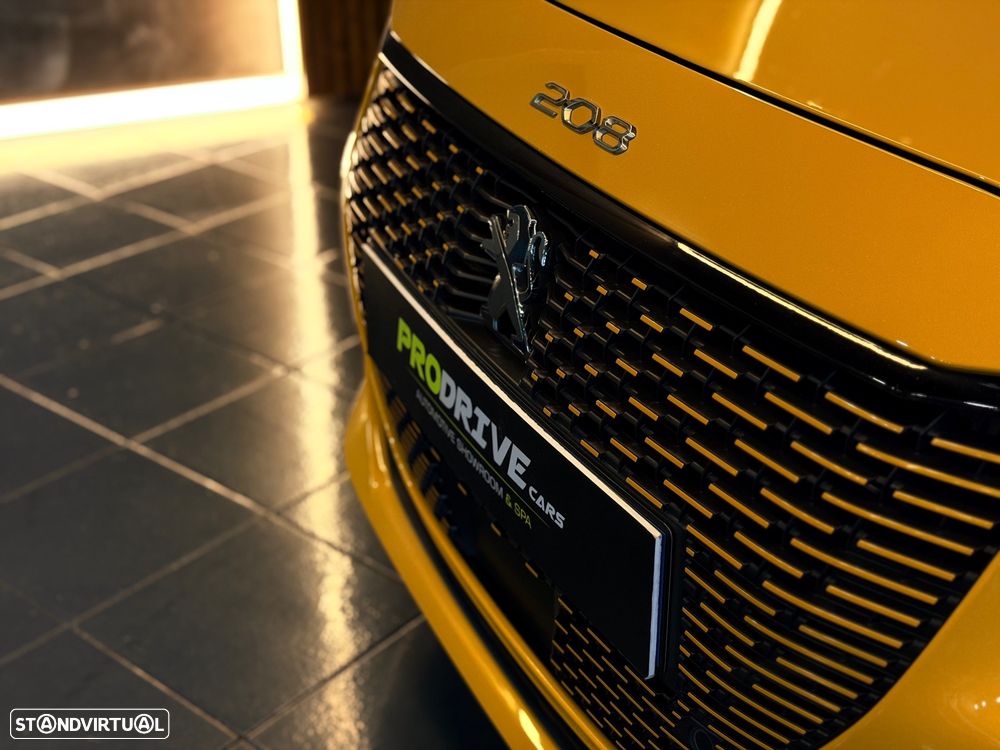 Peugeot e-208 50 kWh GT Pack - 18