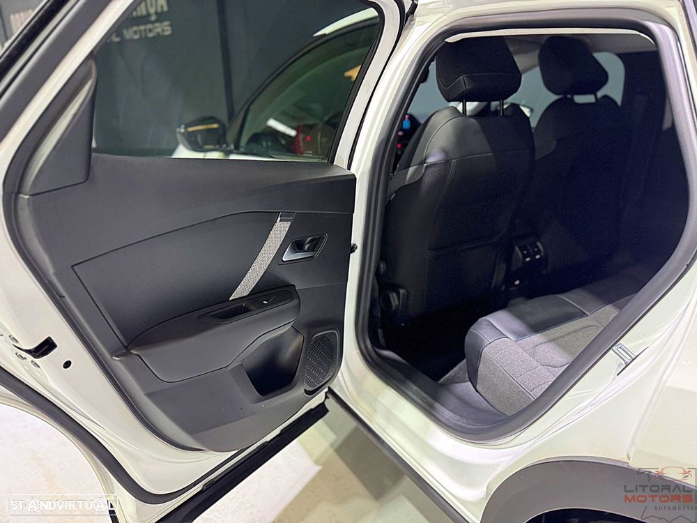 Citroën C4 PureTech 130 Stop&Start EAT8 C-SERIES - 15