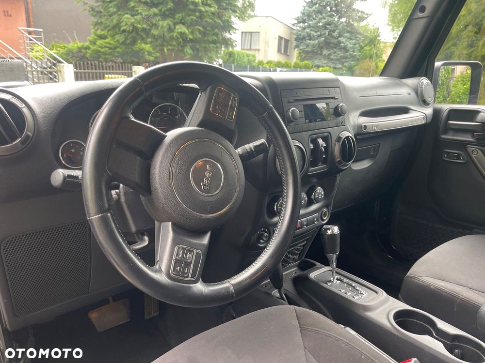 Jeep Wrangler 2.8 CRD Unlim Sport - 7