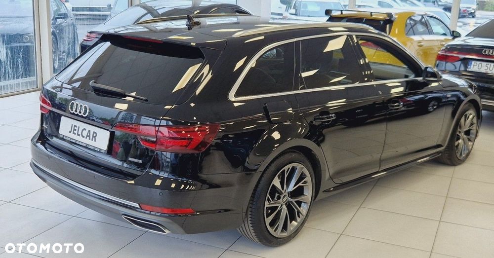 Audi A4 Avant - 10