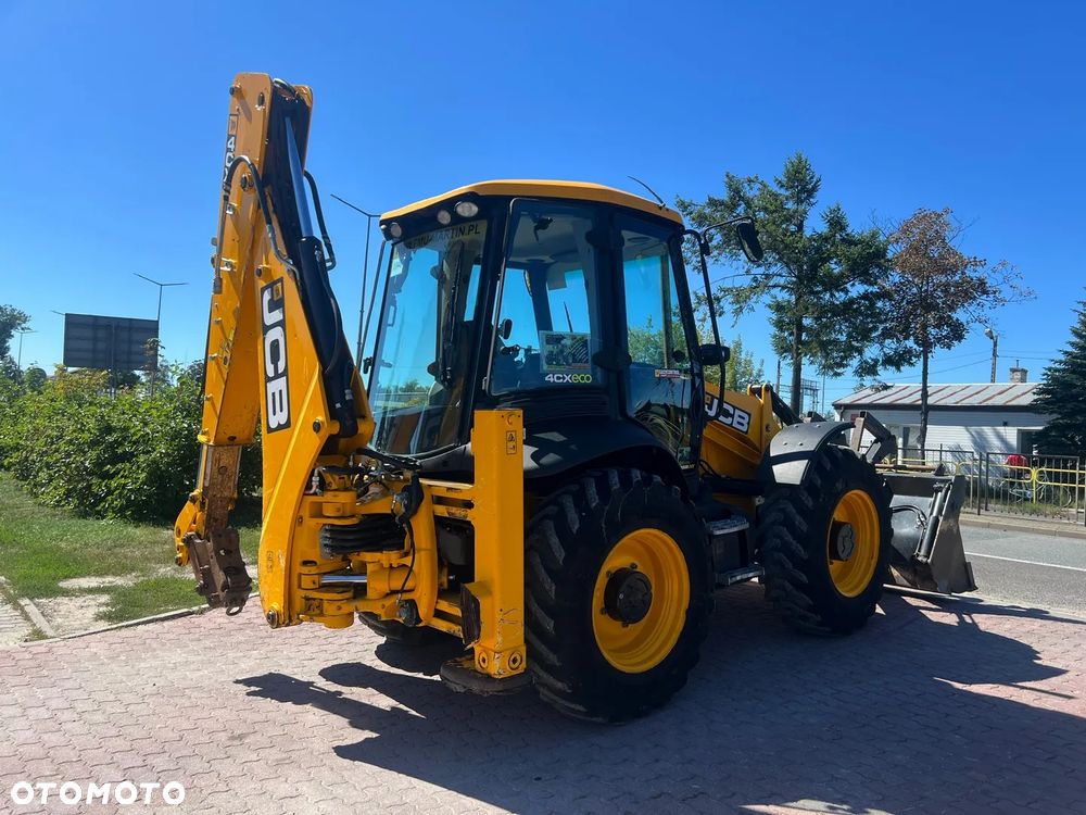 JCB 4CX - 6