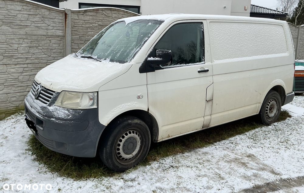 Volkswagen Transporter T5 - 1