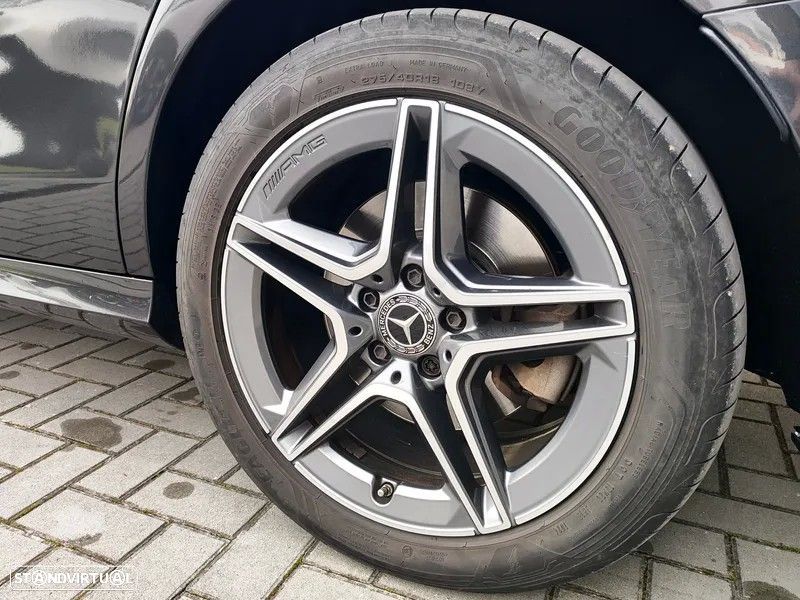 Mercedes-Benz E 300 de AMG Line - 6