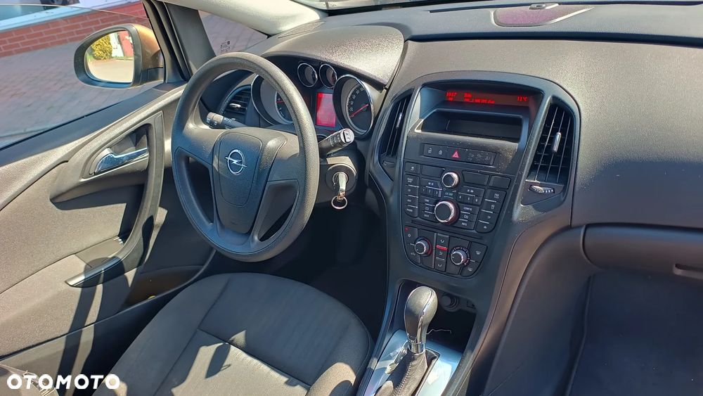 Opel Astra 1.4 T Enjoy EU6 - 6