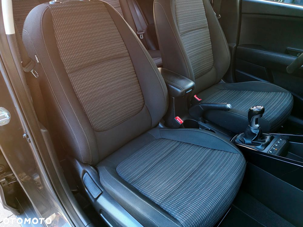 Kia Stonic 1.0 T-GDI 120 Vision - 29