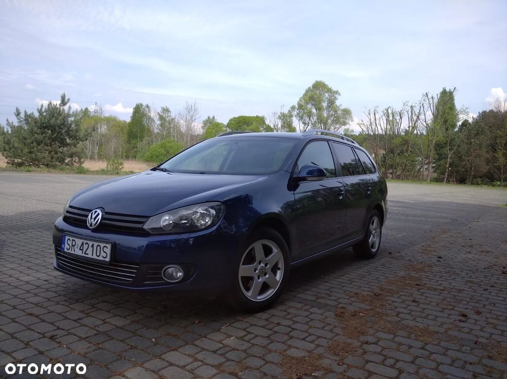 Volkswagen Golf - 6