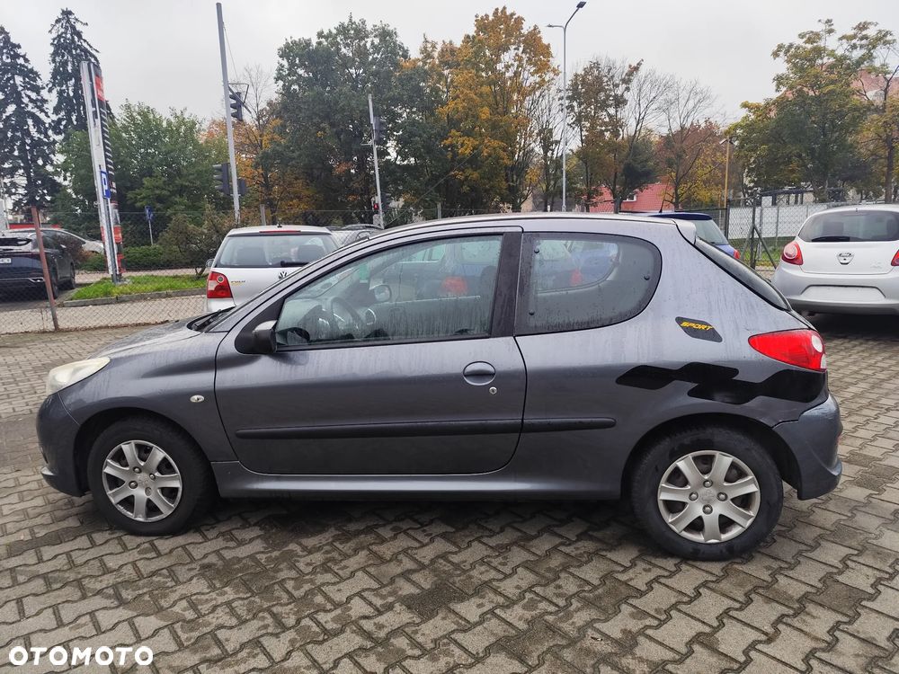 Peugeot 206 plus 206+ 1.1 Presence Euro5 - 7