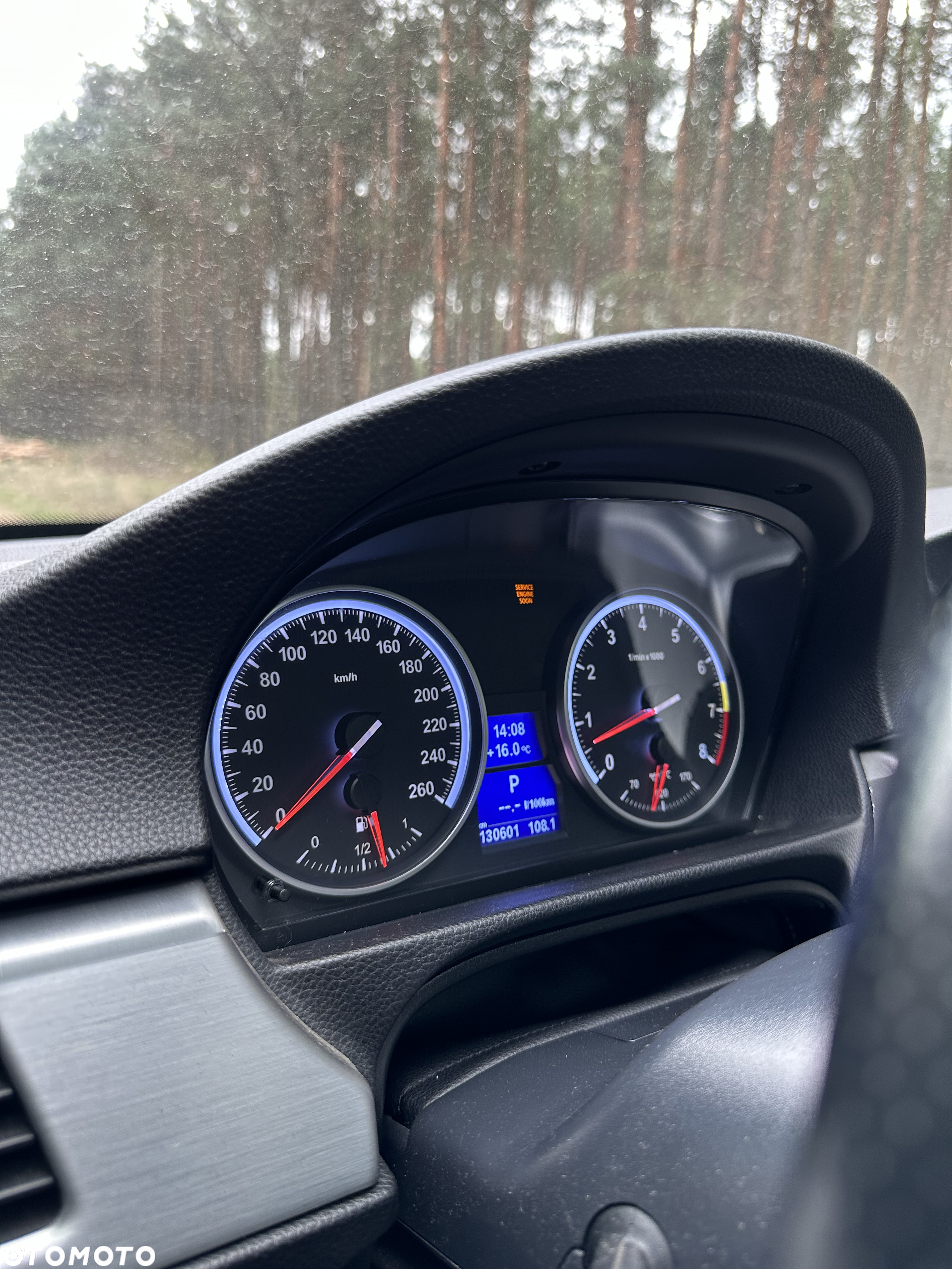 BMW Seria 3 335i xDrive Coupe - 7