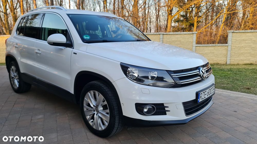 Volkswagen Tiguan 2.0 TDI Perfectline R-Style - 10