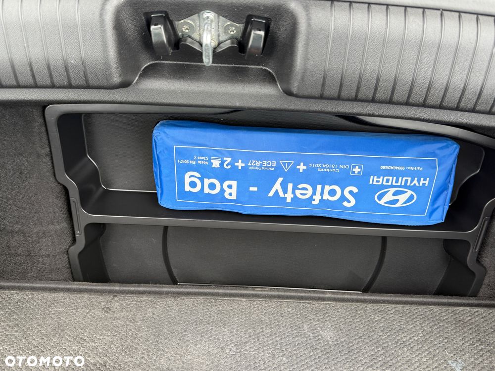 Hyundai ix20 1.4 blue - 20