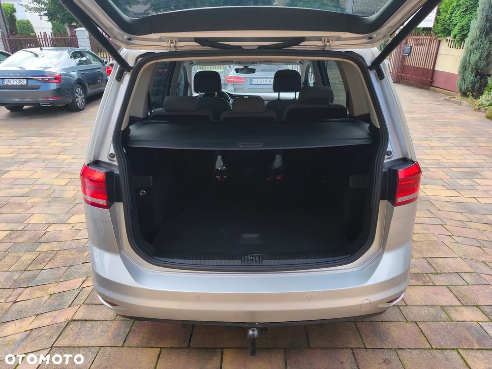 Volkswagen Touran 1.5 TSI EVO Trendline - 7