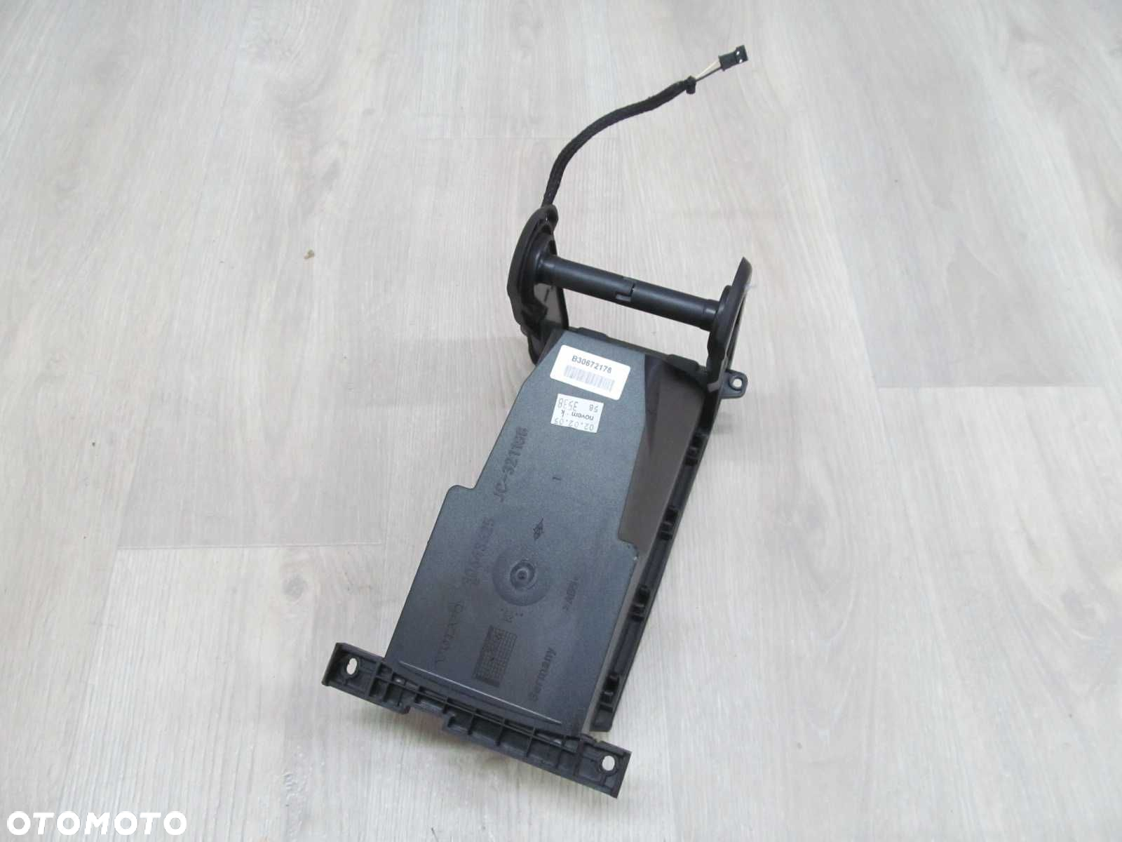 VOLVO S60 V70 LIFT 04- SCHOWEK PODLOKIETNIKA TUNELU ROLETA 30643625 - 3