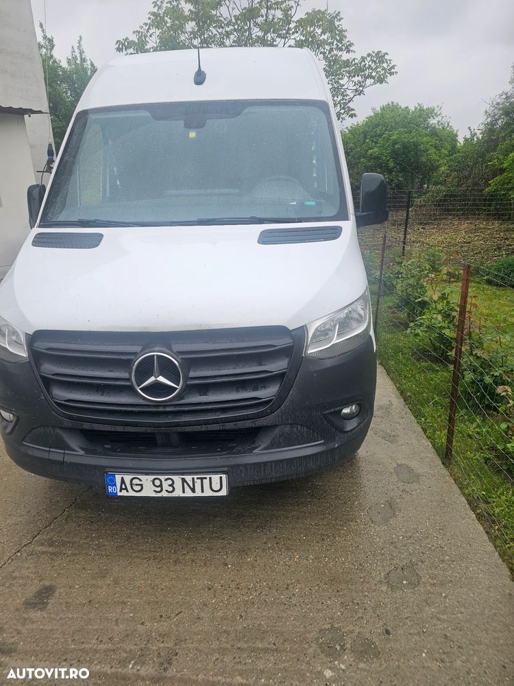 Mercedes-Benz Sprinter - 1