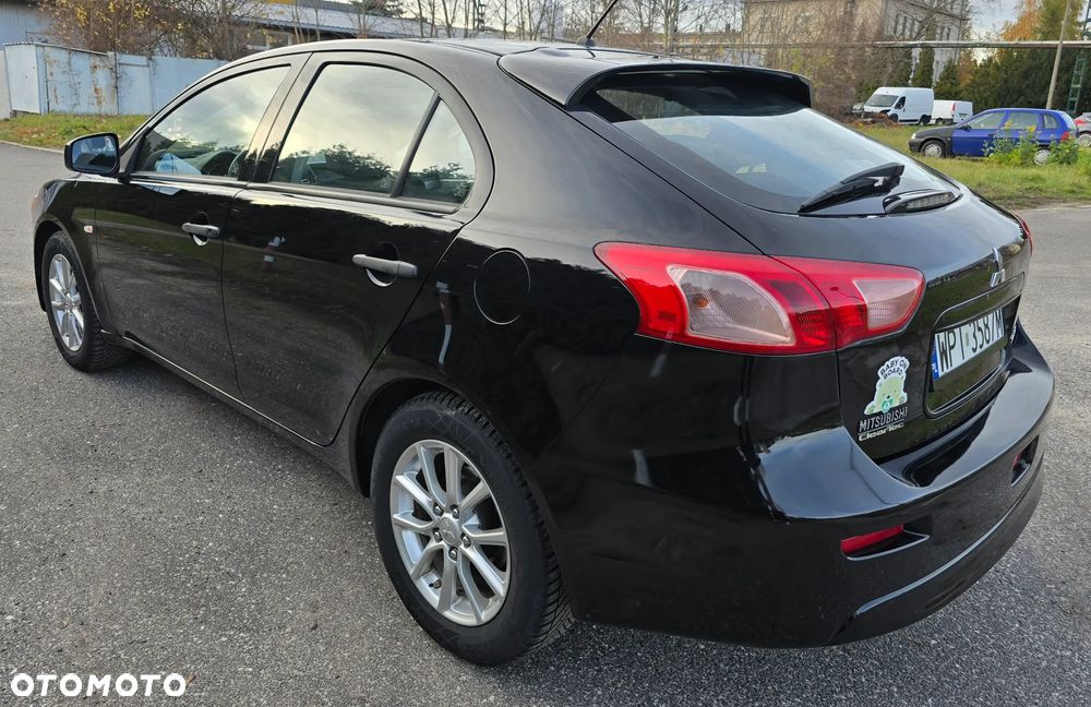 Mitsubishi Lancer 1.6 - 32