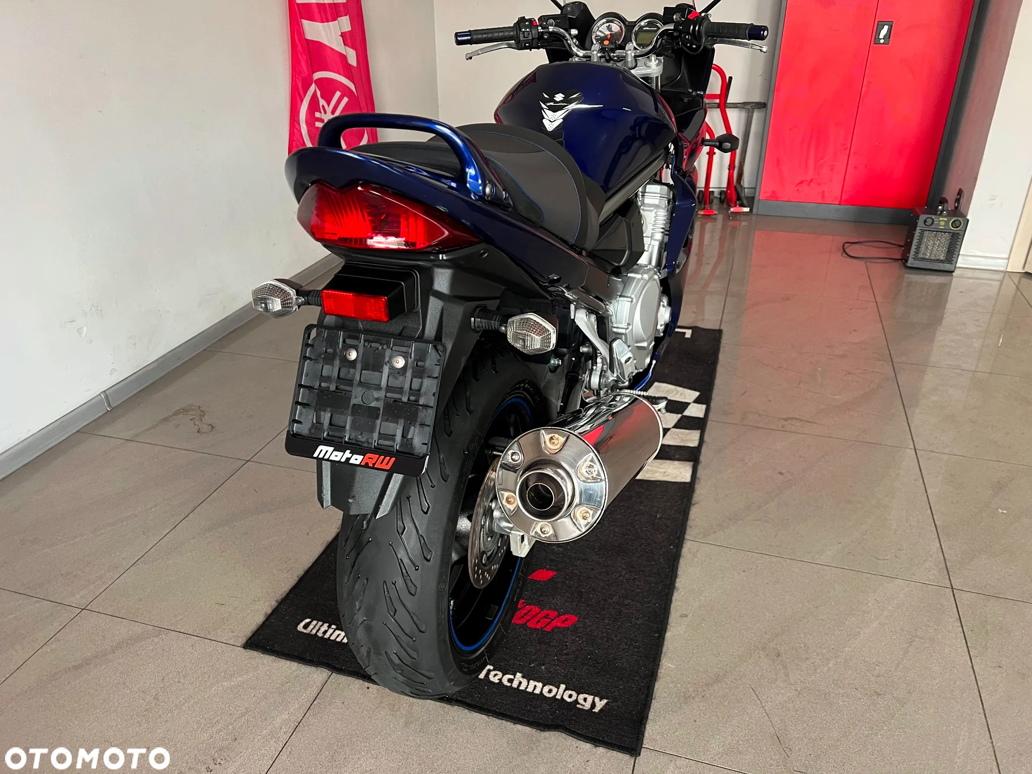 Suzuki Bandit - 23
