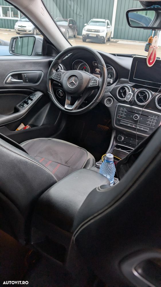 Mercedes-Benz CLA 200 - 6