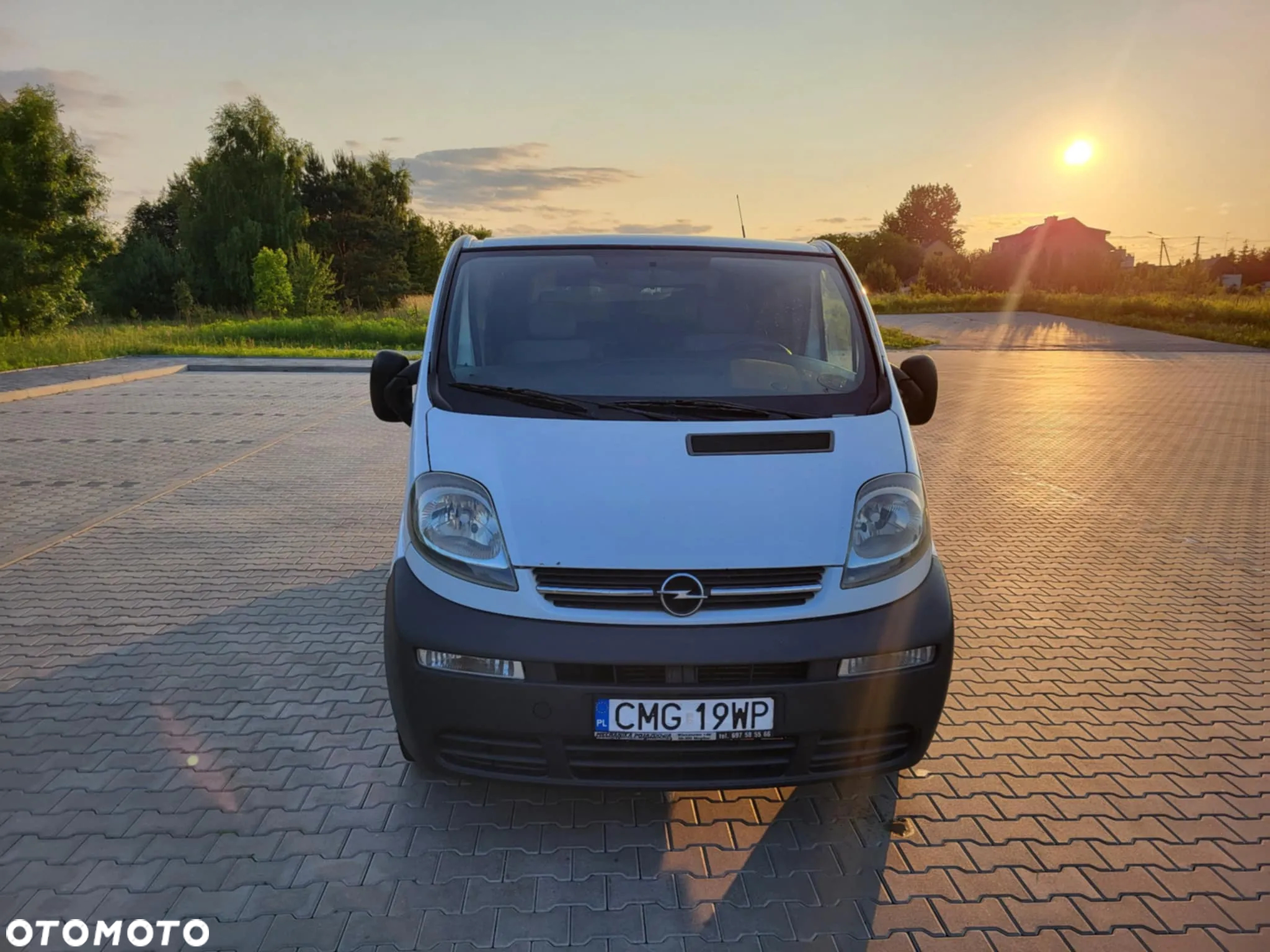 Opel Vivaro - 9