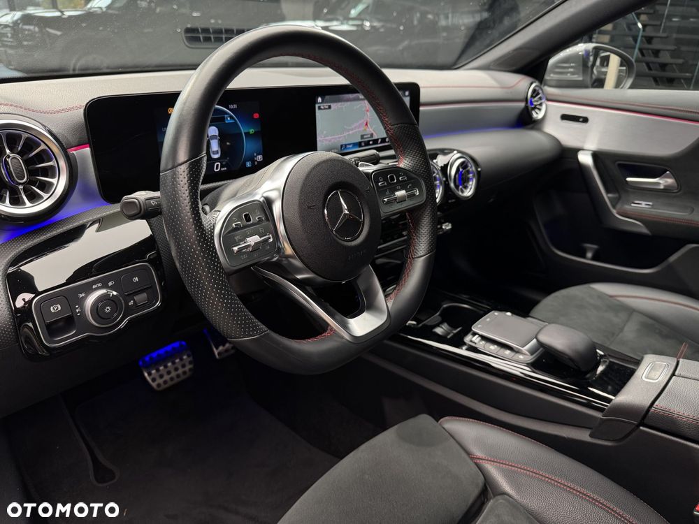 Mercedes-Benz CLA 200 AMG Line 7G-DCT - 10