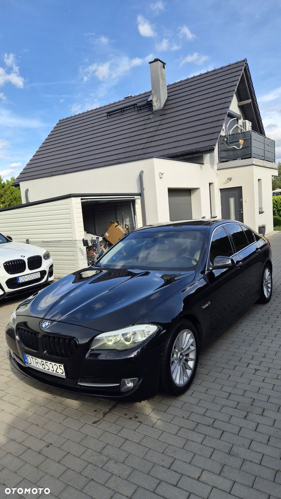BMW Seria 5 535i Sport-Aut - 17