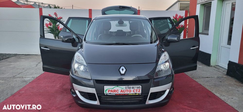 Renault Scenic - 32
