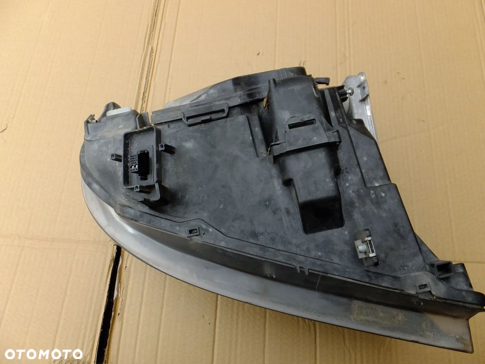 lampa xenon skrętny lewy przód bmw e90 e91 2007r 6942743 - 3