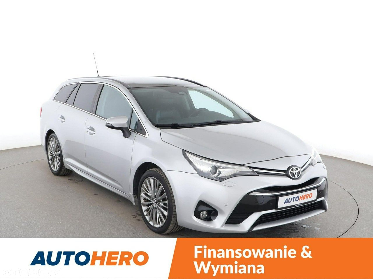 Toyota Avensis Combi 1.8 Multidrive S Executive - 10