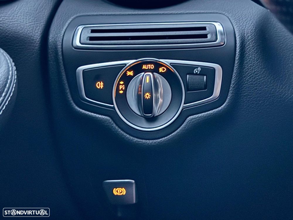 Mercedes-Benz C 180 d AMG Line - 51