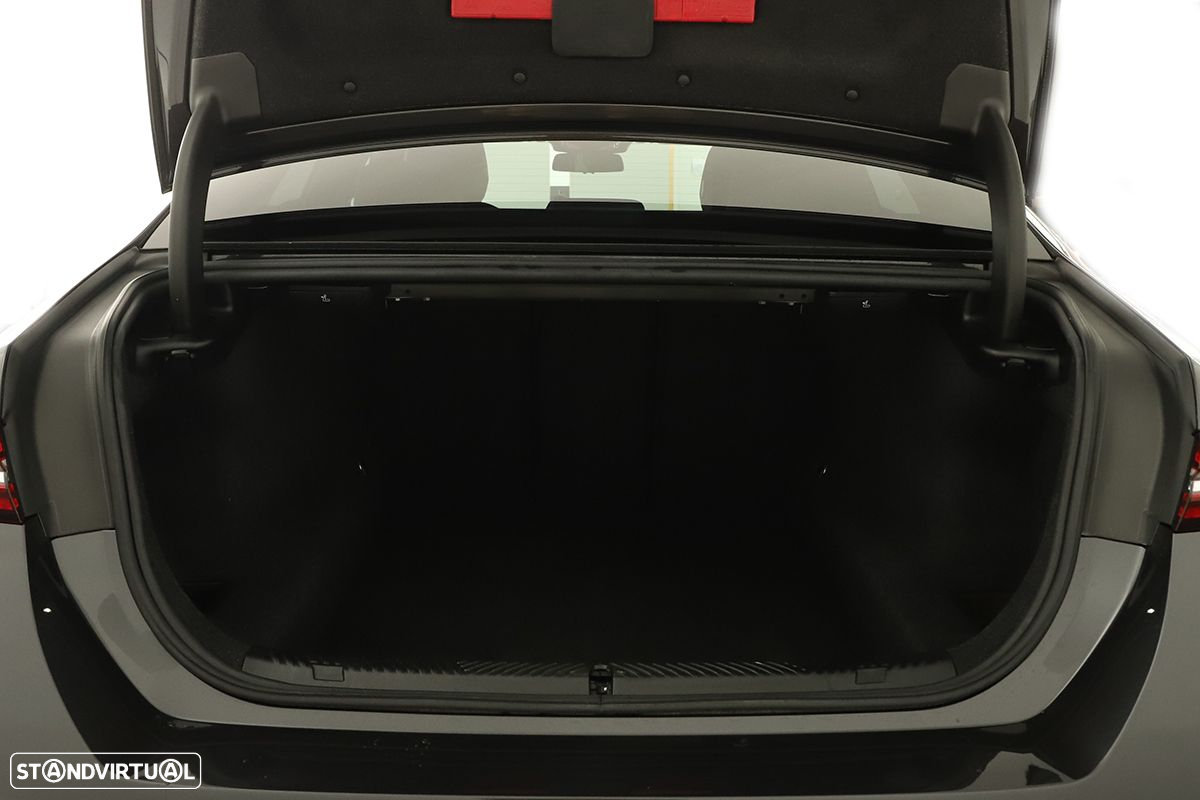 BMW 520 d Pack Desportivo M - 26