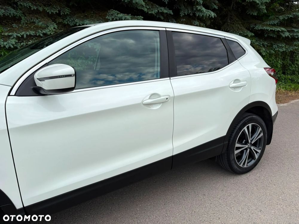 Nissan Qashqai 1.2 DIG-T N-Vision - 3