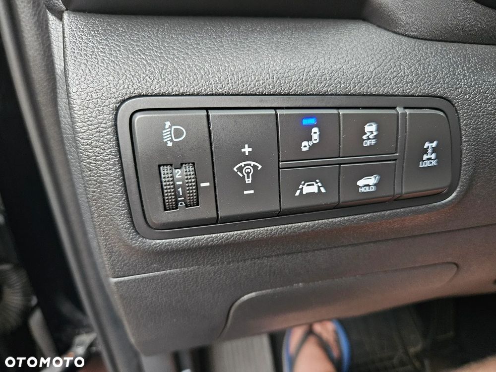 Hyundai Tucson 2.0 CRDi 48V Premium 4WD - 24