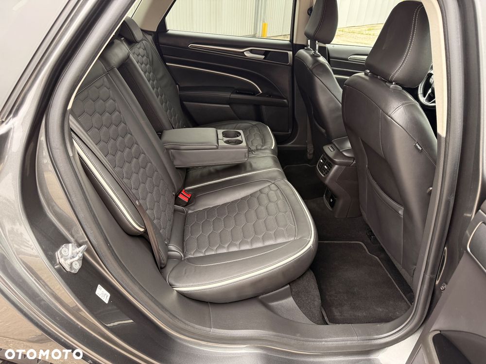 Ford Mondeo 2.0 EcoBlue VIGNALE - 14