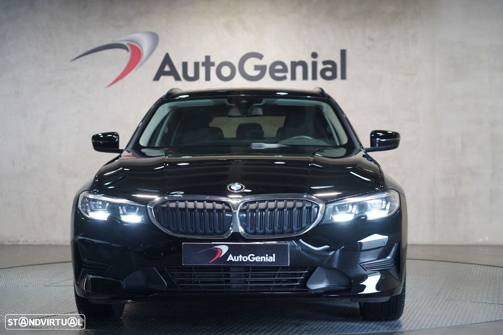 BMW 318 d Line Luxury - 3