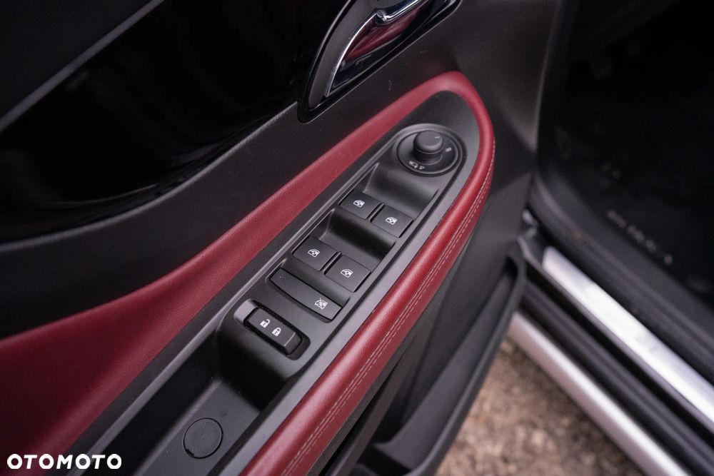 Opel Mokka 1.4 T Cosmo S&S - 17