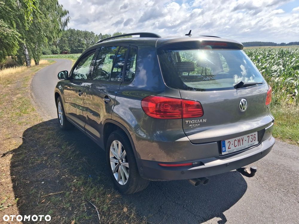 Volkswagen Tiguan 2.0 TDI DPF BlueMotion Technology Cup Sport & Style - 4