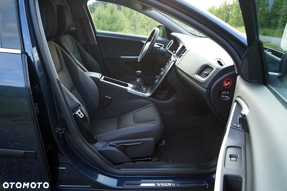 Volvo S60 D4 Summum - 24