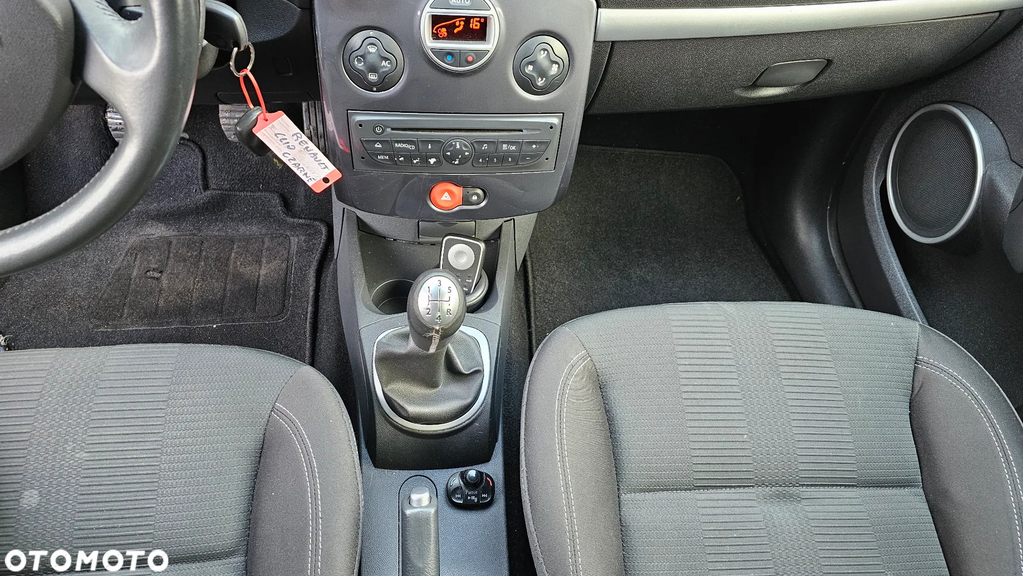 Renault Clio TCe 100 Grandtour Night and Day - 10