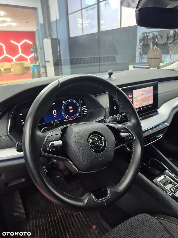 Skoda Octavia 2.0 TDI Style DSG - 22