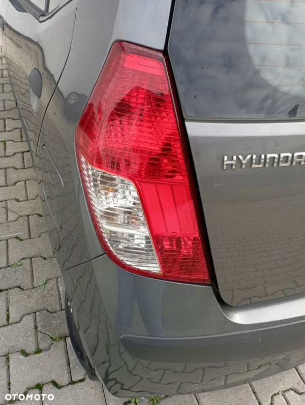 HYUNDAI I10 II LAMPA LEWA TYŁ TYLNA EU