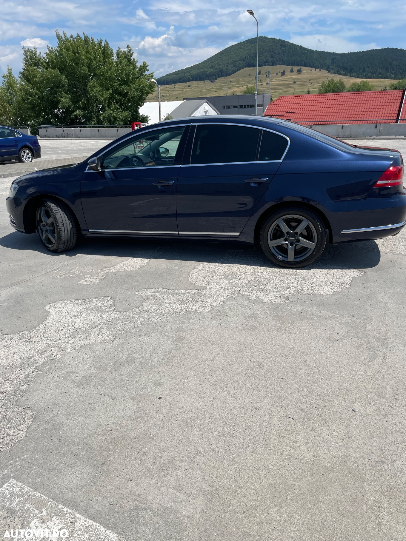 Volkswagen Passat - 6