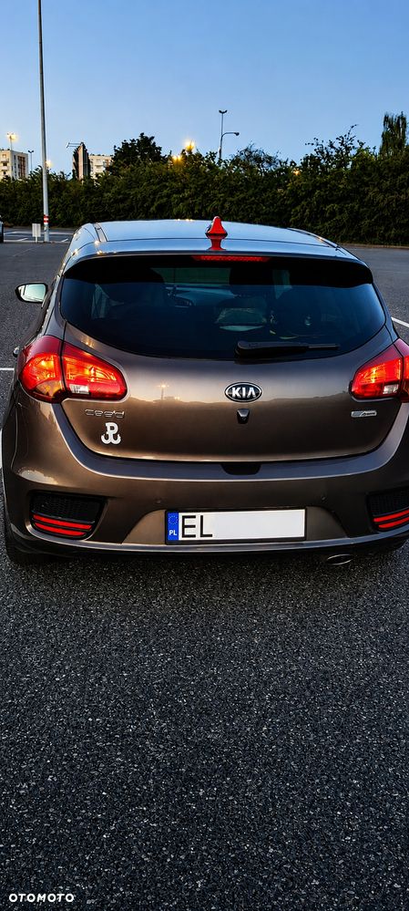 Kia Ceed - 2