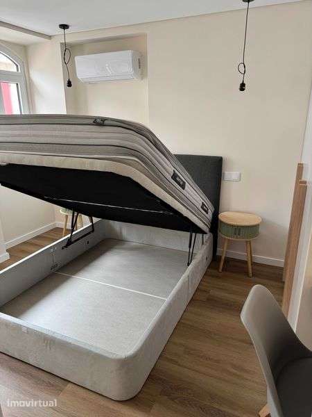 Apartamento T1 - Ferreira Borges - Remodelação Total Luxo - Grande imagem: 5/11