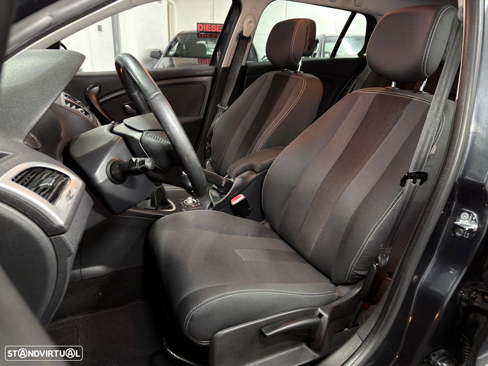 Renault Mégane Sport Tourer 1.5 dCi Dynamique - 11