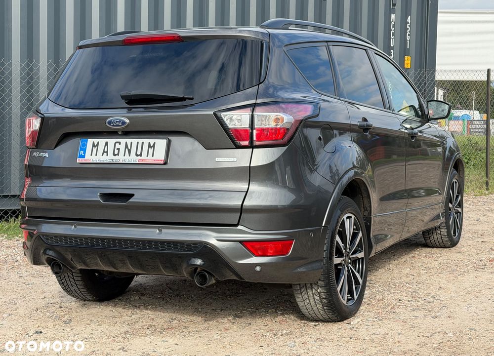 Ford Kuga 1.5 EcoBoost 2x4 ST-Line - 37