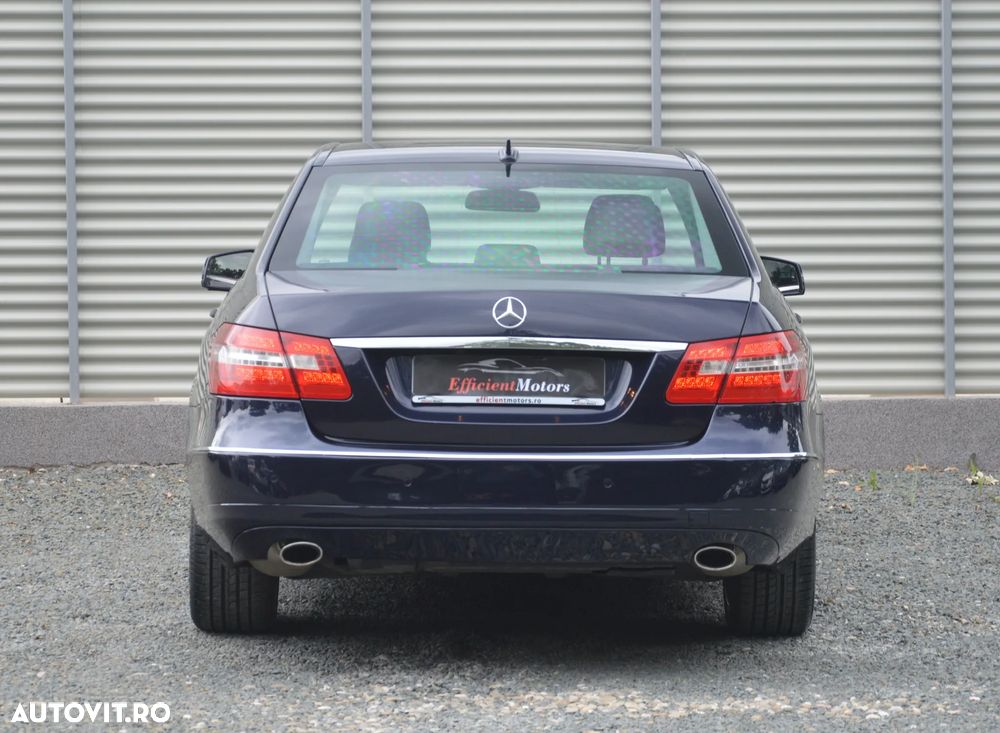 Mercedes-Benz E 350 CDI BlueEfficiency Aut. - 27